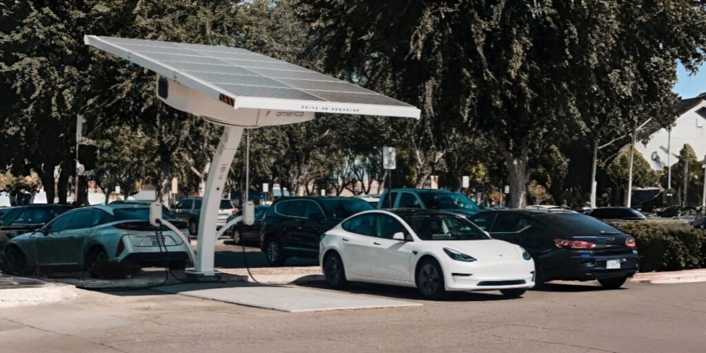 US Automaker EV Surge